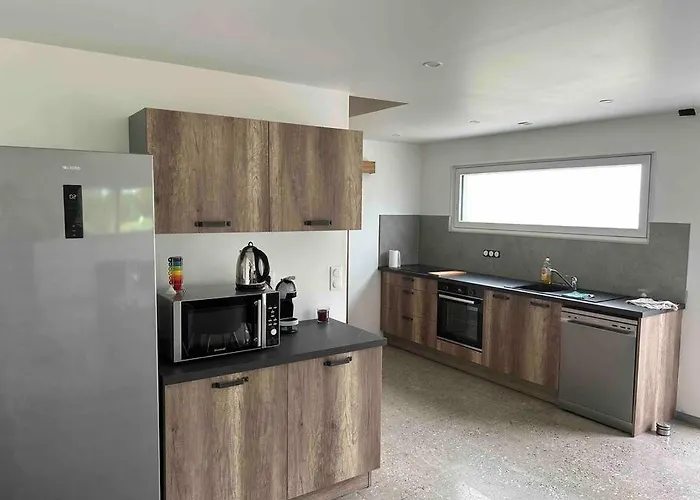 Quelque Part Au Calme. * Beaume