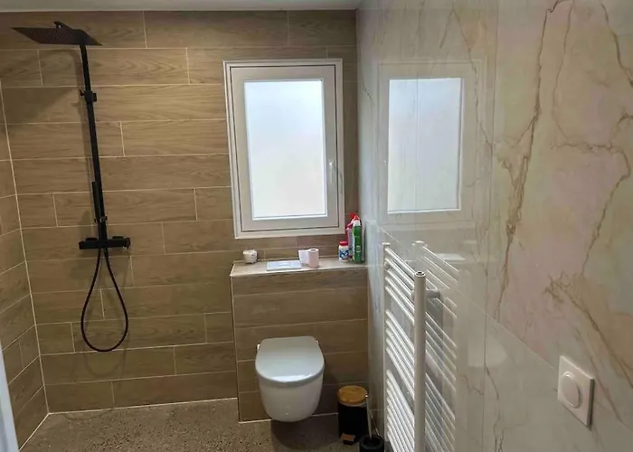 Quelque Part Au Calme. Villa